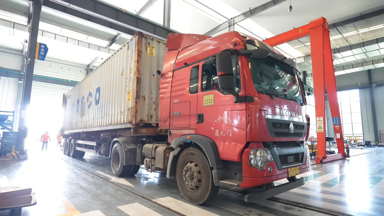 ప్రాజెక్ట్ షిప్‌మెంట్ - క్వాంగాంగ్ కార్పొరేషన్ యొక్క ZN1000-2C పూర్తిగా ఆటోమేటెడ్ ప్రొడక్షన్ లైన్ ఆగ్నేయాసియాకు బయలుదేరింది